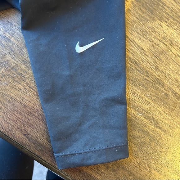 Nike Dri-Fit Leggings/Tights - Medium - Picture 5 of 6